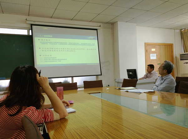 1462423042555970.jpg 物流学院与湖北汽车运输有限公司签署合作协议_副本.jpg